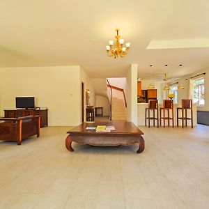 Full Moon Village Resort